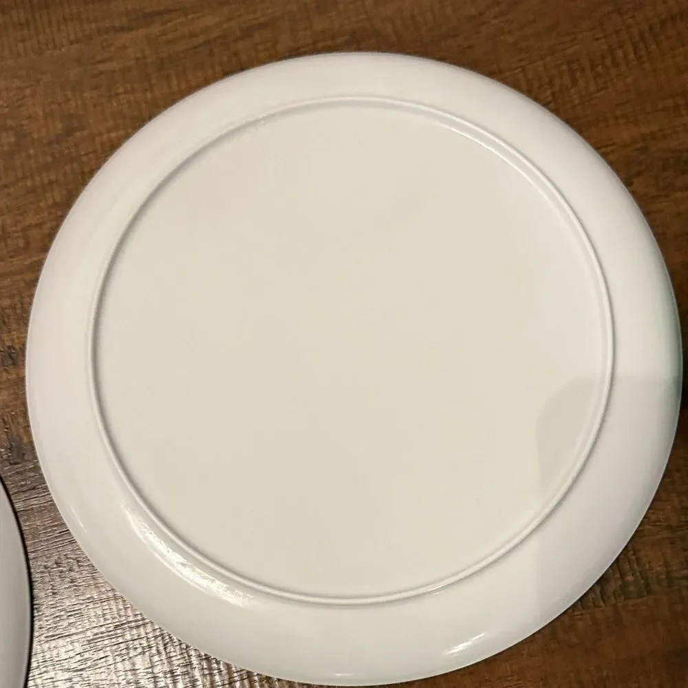 Vintage Fondue Plates 4 White and 4 Green Divided Plates